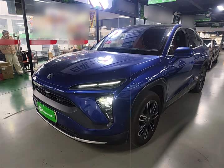 Фото 1 - Nio EC6