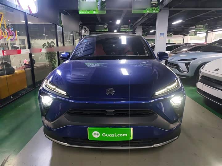 Фото 3 - Nio EC6