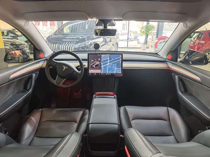 Фото 6 - Tesla Model Y