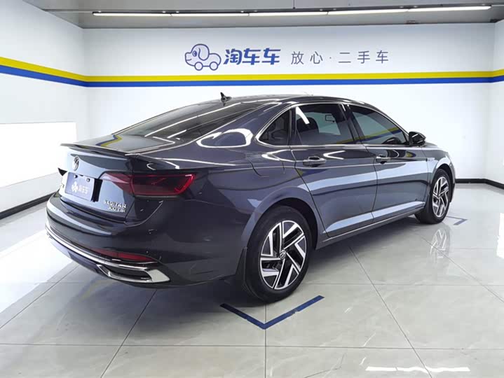 Фото 3 - Volkswagen Sagitar L