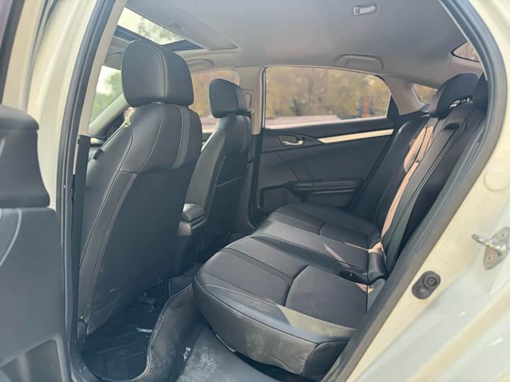 Фото 7 - Honda Civic