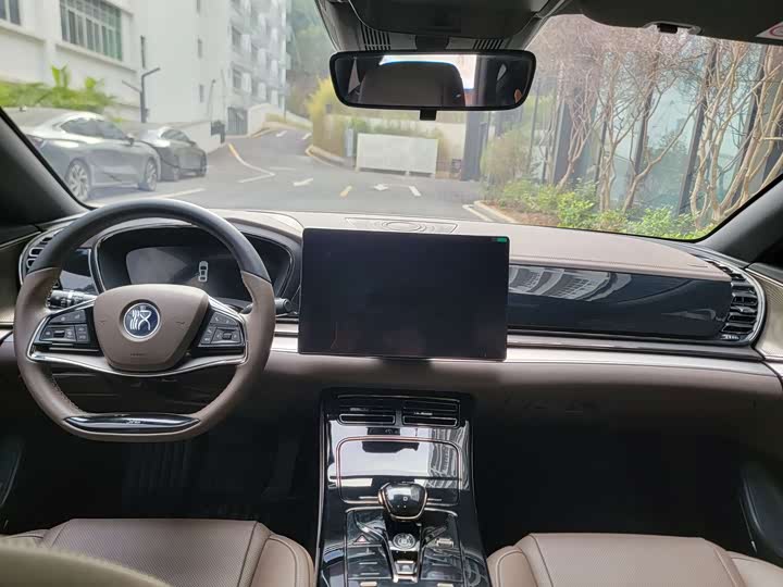 Фото 9 - BYD Han