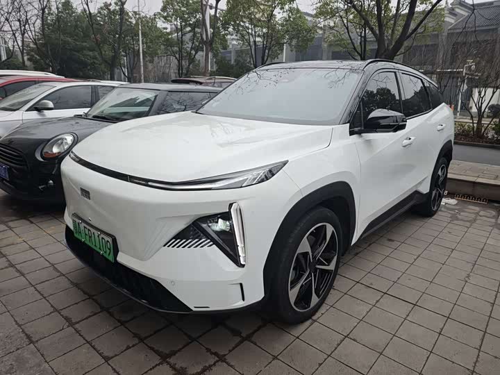 Фото 1 - Geely Galaxy L7