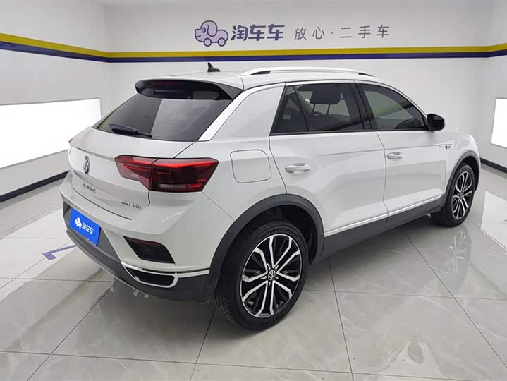 Фото 3 - Volkswagen T-Roc