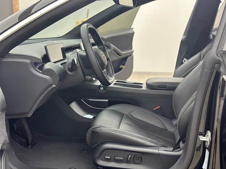 Фото 7 - Nio ET5T