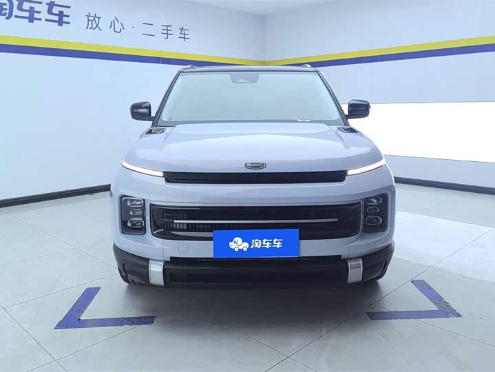 Фото 2 - Geely Icon