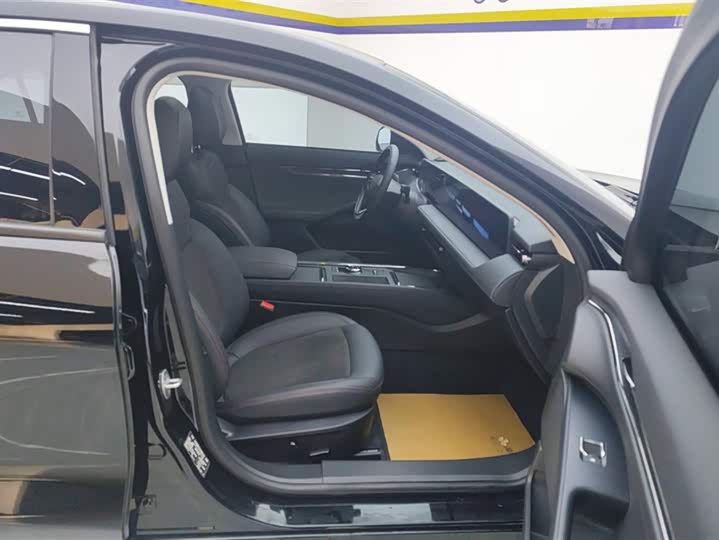 Фото 8 - Ford Mondeo