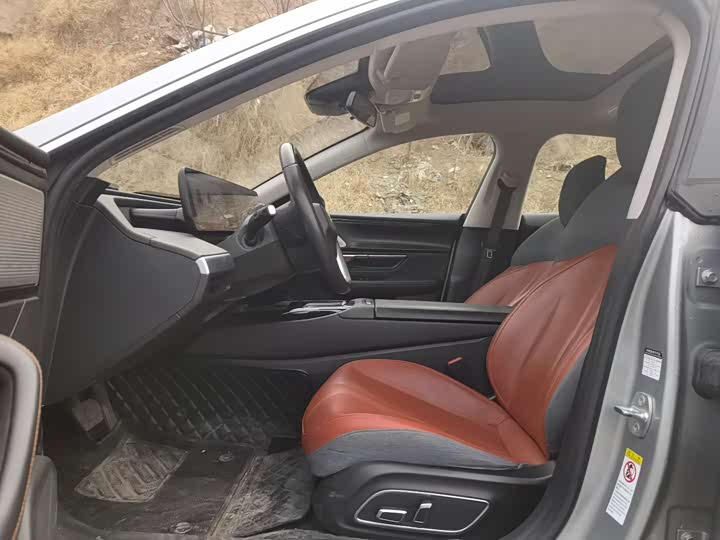 Фото 4 - XPeng P7