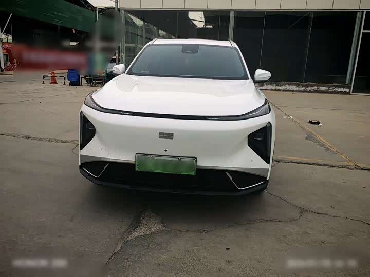 Фото 2 - Geely Galaxy L7