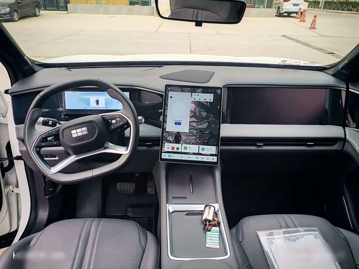 Фото 8 - Geely Galaxy L7