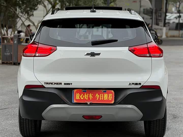 Фото 5 - Chevrolet Tracker