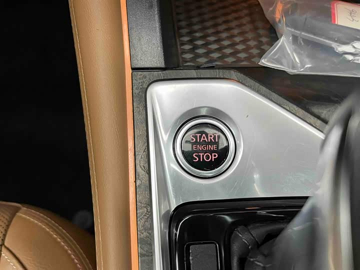 Фото 4 - Nissan Teana