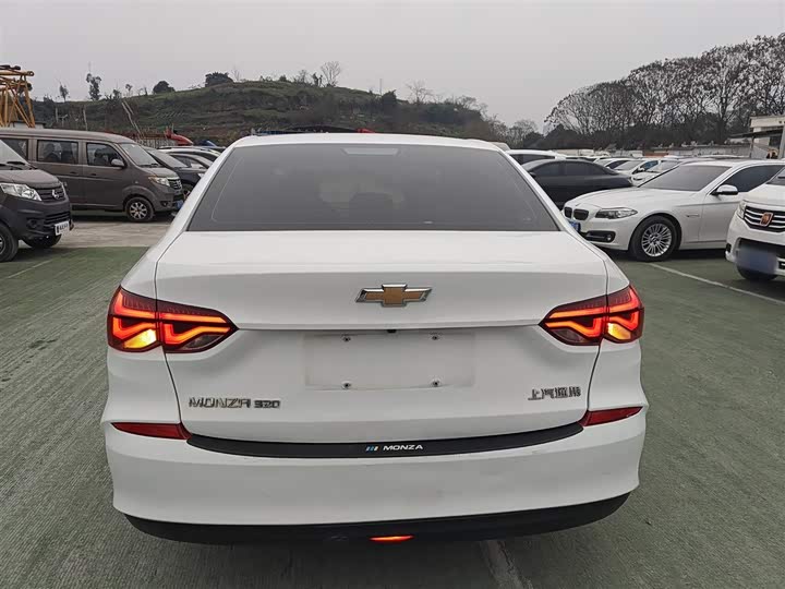 Фото 6 - Chevrolet Monza