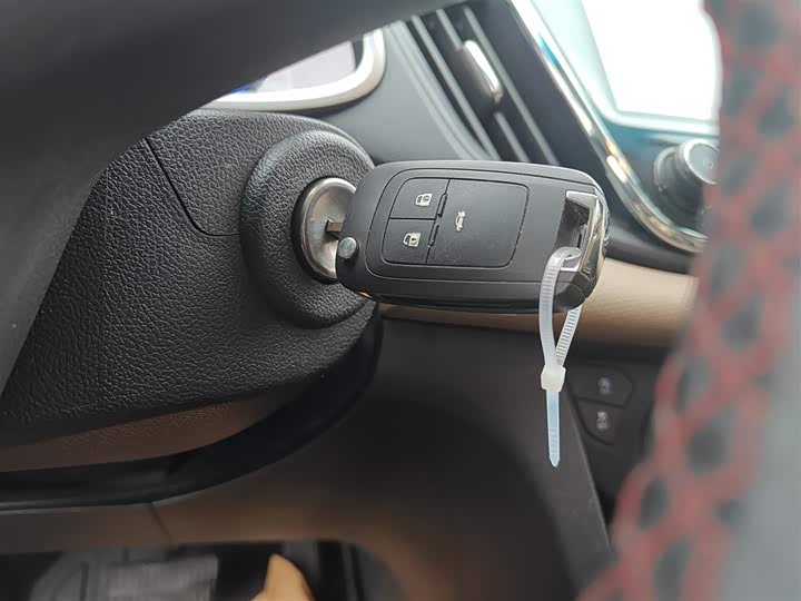 Фото 9 - Chevrolet Monza