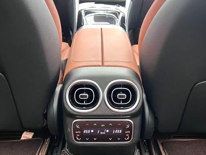 Фото 5 - Mercedes-Benz GLC-Class