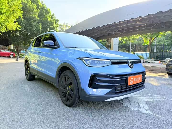 Фото 3 - Volkswagen Tharu