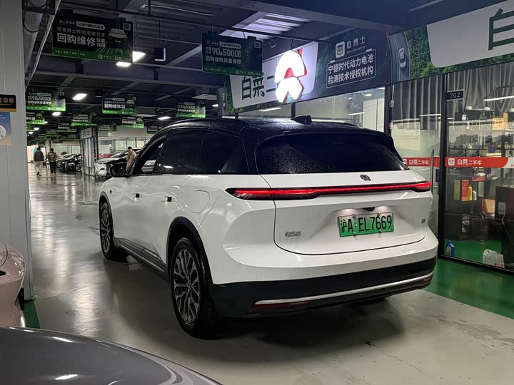 Фото 7 - Nio ES6