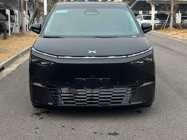 Фото 5 - XPeng X9