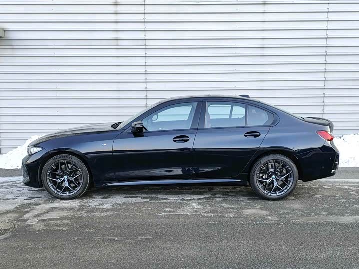 Фото 3 - BMW 3 Series