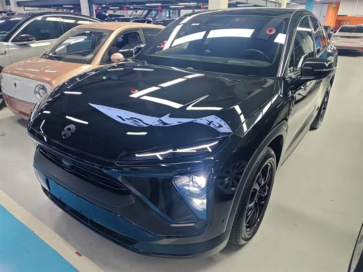 Фото 2 - Nio EC6