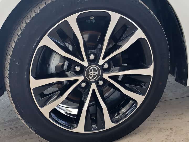 Фото 6 - Toyota Levin