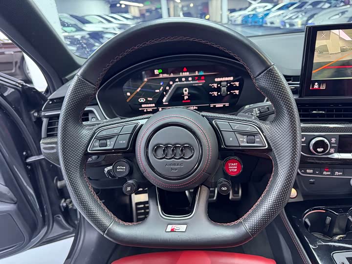 Фото 7 - Audi S4