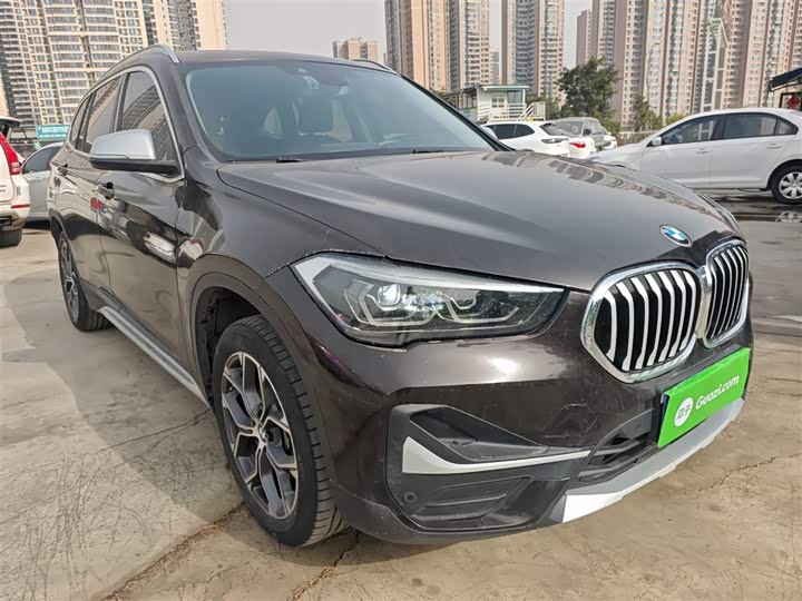 Фото 4 - BMW X1