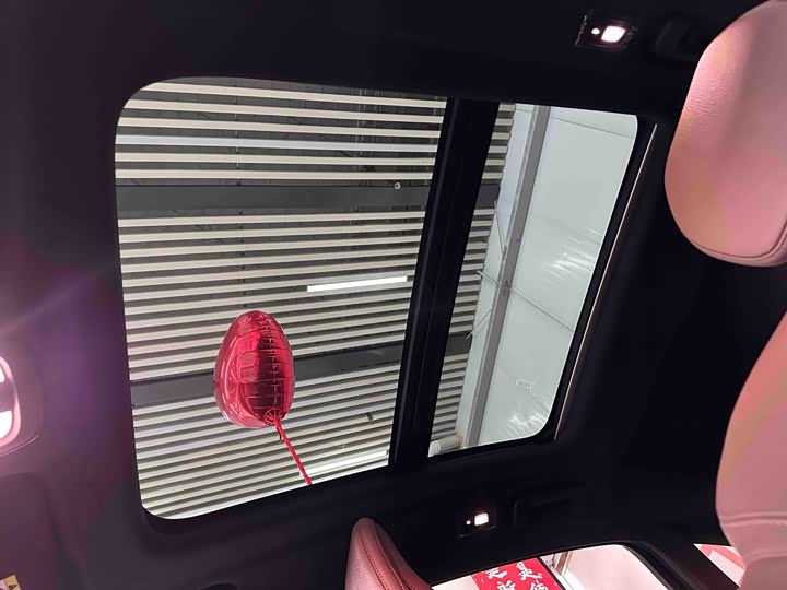 Фото 8 - Volvo S90