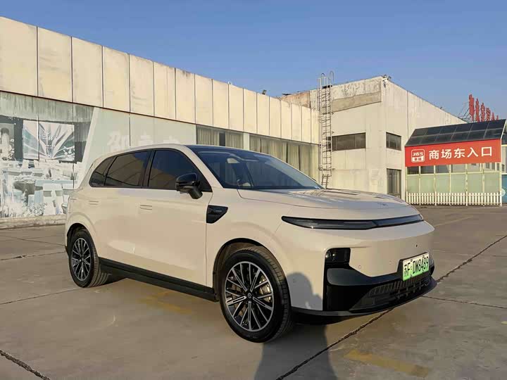 Фото 1 - Leapmotor B10