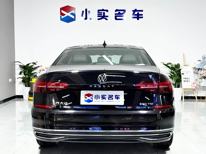 Фото 8 - Volkswagen Passat