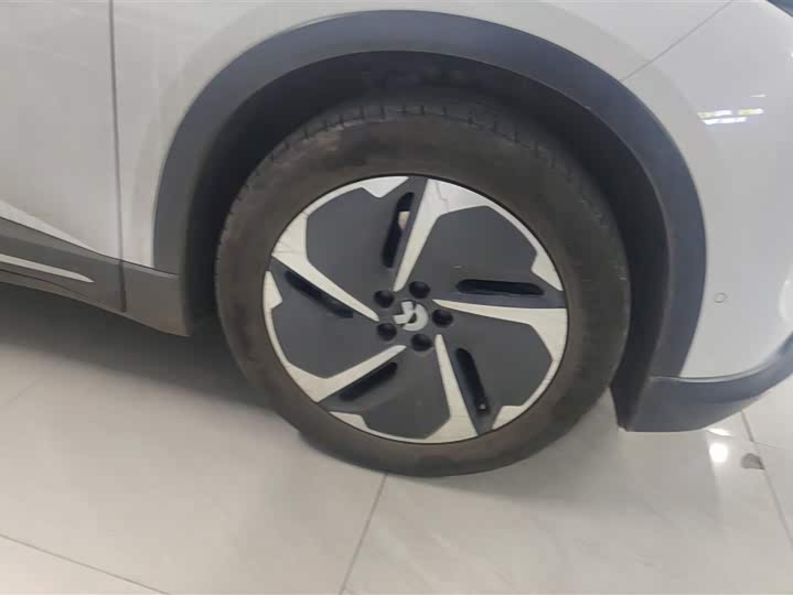 Фото 6 - Nio ES6