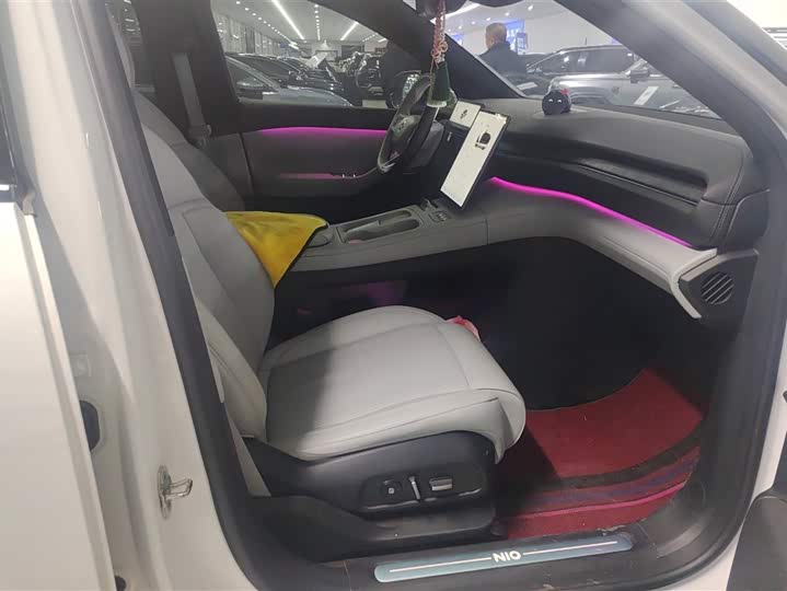 Фото 8 - Nio ES6