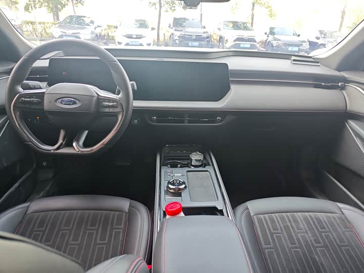 Фото 7 - Ford Mondeo