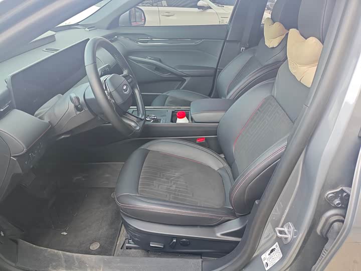 Фото 8 - Ford Mondeo