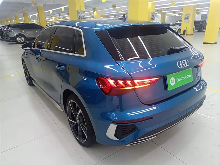 Фото 5 - Audi A3