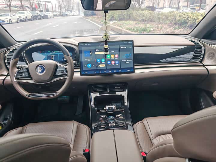 Фото 7 - BYD Han