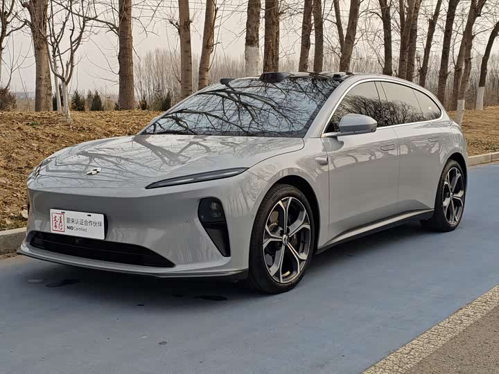 Фото 1 - Nio ET5T