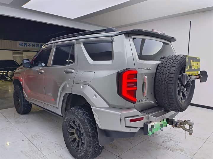 Фото 5 - Tank 400 Hybrid