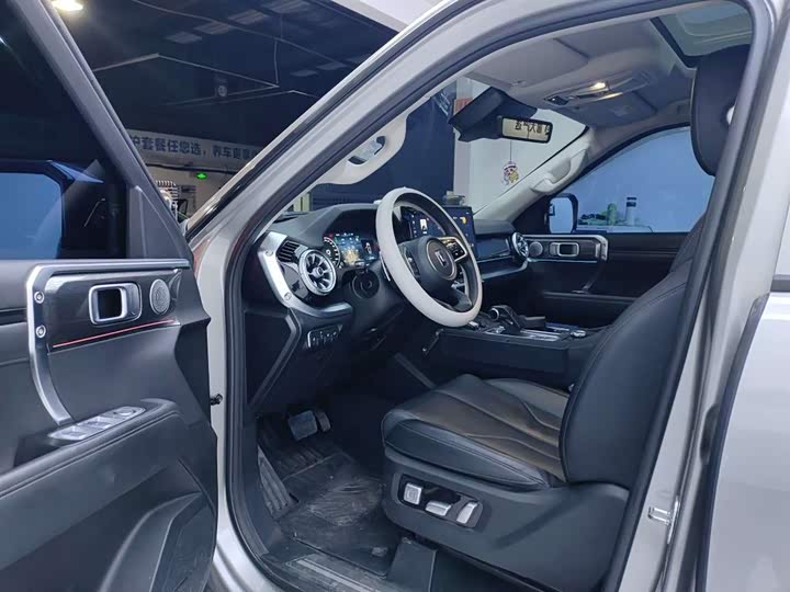 Фото 8 - Tank 400 Hybrid