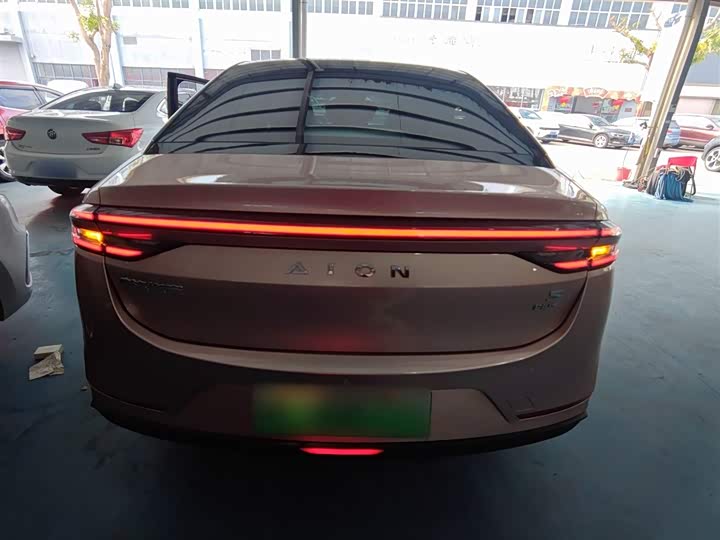 Фото 6 - GAC Aion S Plus