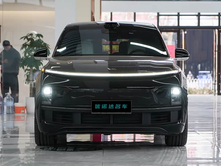 Фото 2 - LiXiang L8