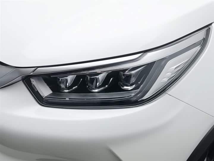 Фото 7 - BYD Yuan Pro