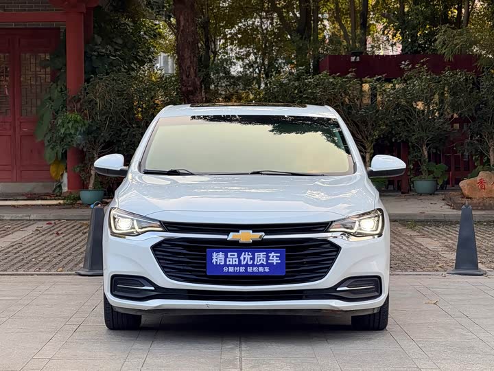 Фото 2 - Chevrolet Monza