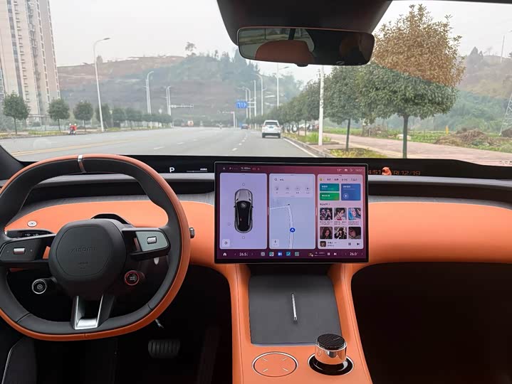 Фото 3 - Xiaomi YU7