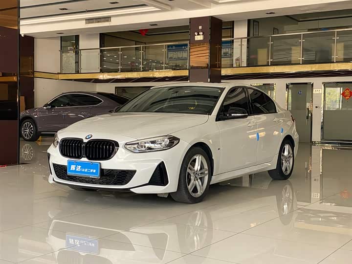 Фото 1 - BMW 1 Series