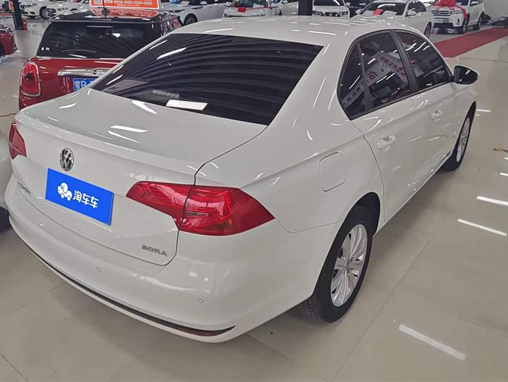 Фото 3 - Volkswagen Bora