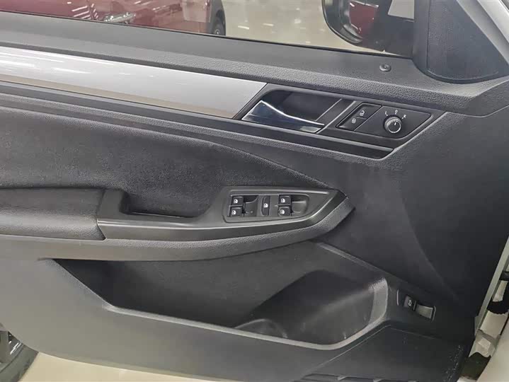 Фото 7 - Volkswagen Bora