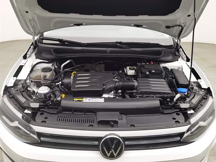 Фото 6 - Volkswagen Polo