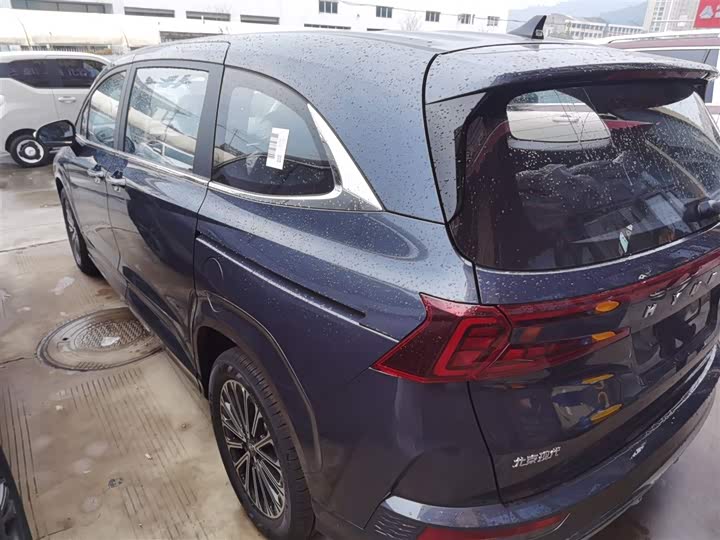 Фото 5 - Hyundai Custo