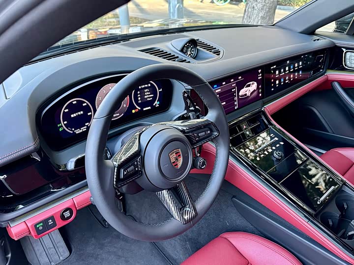 Фото 6 - Porsche Panamera